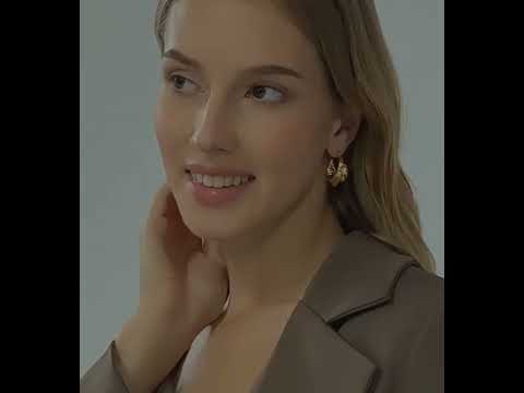 Hammered Gold Hoop Earrings – Modern Vintage Style