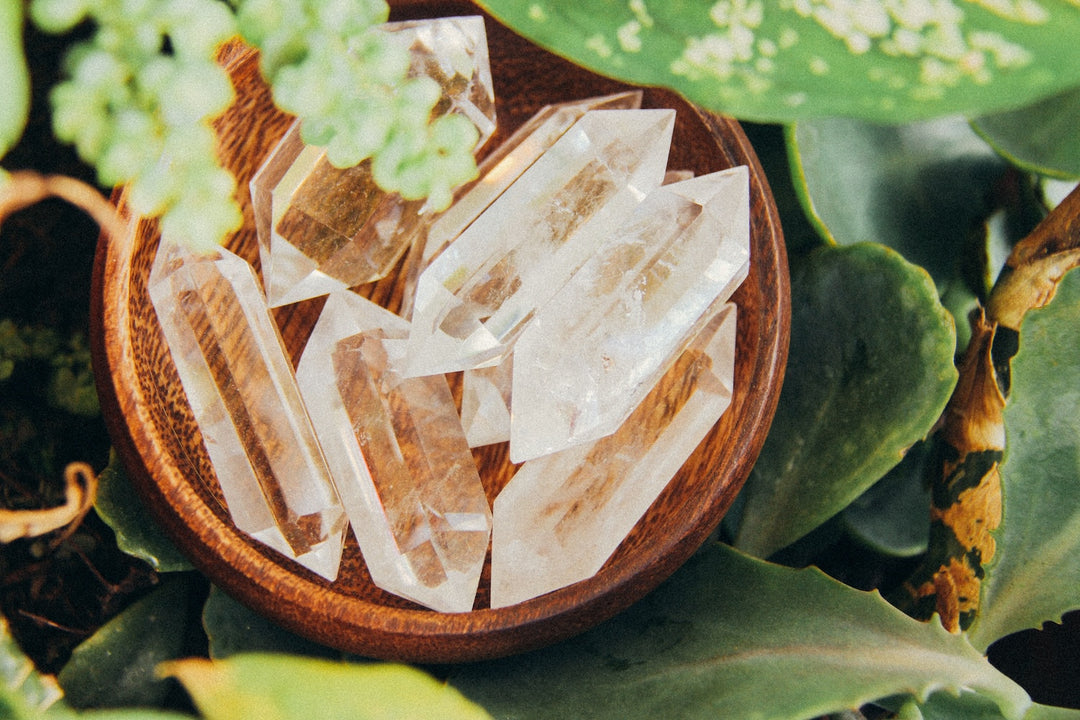 Clear Quartz Crystal: The Beauty and Healing Power of Nature's Master Healer