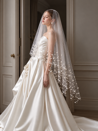Cascading Lily of the Valley Pearl Bridal Veil