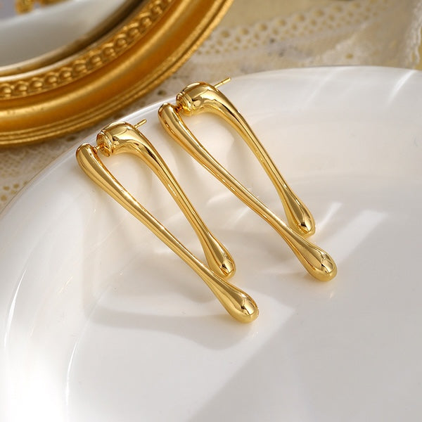 Minimalist Fluid Design Lava Earrings