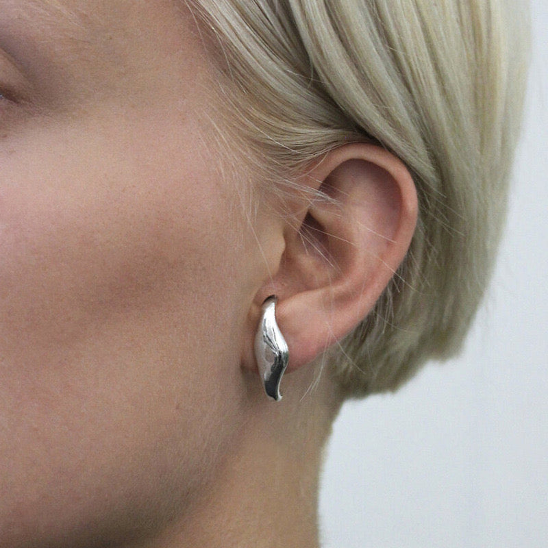 Minimalist Fluid Design Silver Ear Cuff