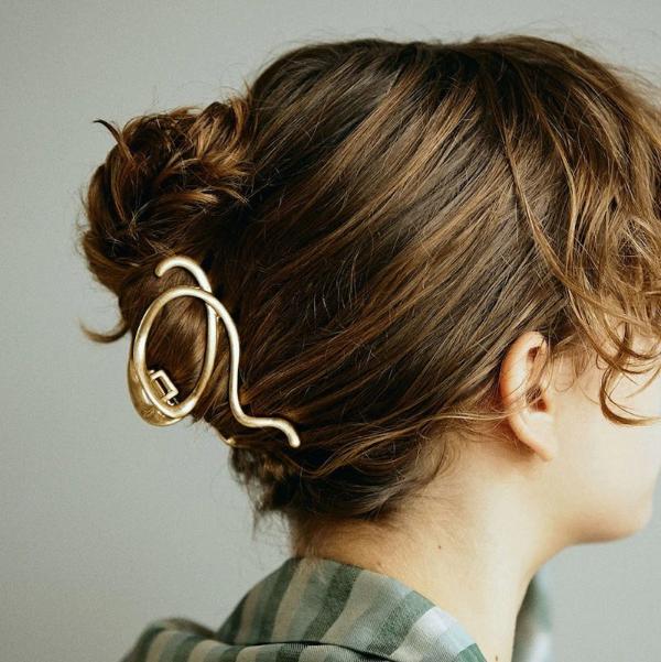 Large Claw Metal Hair Clips - Music Cord Design
