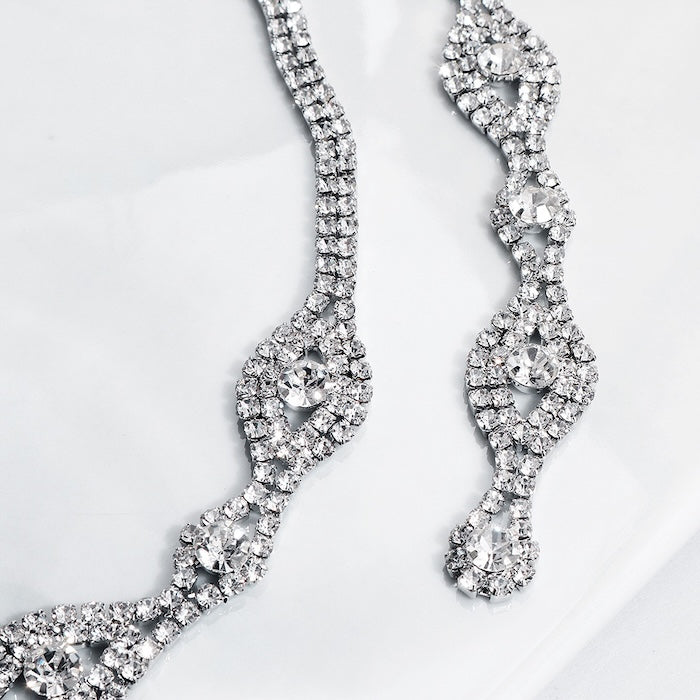 Bridal Back Necklace for the Wedding