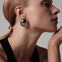 Minimalist Oval Eggshell Ear Studs