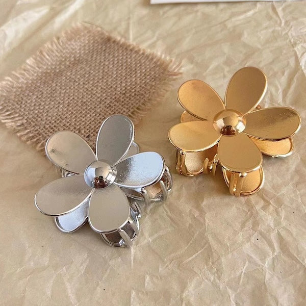 Vivid Flower Claw Metal Hair Clips-Gold n Silver