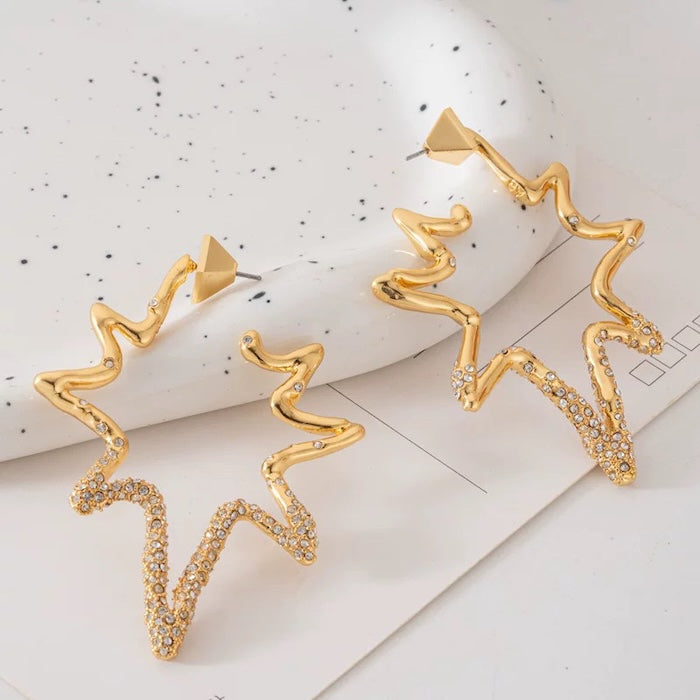 Luxurious Starfish Oversized Hoop Earrings