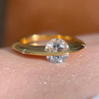 Unique Design Twinkled Star Rings