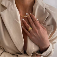 Luxurious Accordion Folds Textured Ring