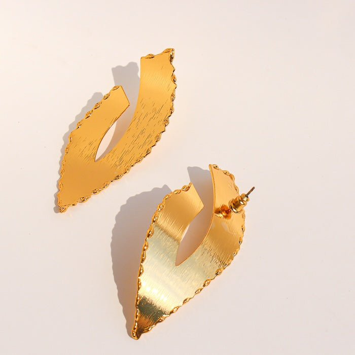 Brushed Finish Leaf Design Earrings