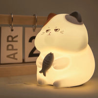 Cute Cat Night Lamp – Soft Silicone Rechargeable Tap Light