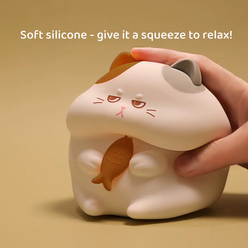 Cute Cat Night Lamp – Soft Silicone Rechargeable Tap Light