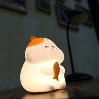 Cute Cat Night Lamp – Soft Silicone Rechargeable Tap Light