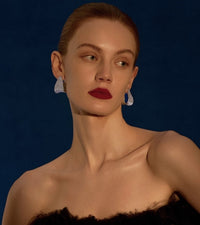 Bold Look Dazzling Chain Textured Earrings
