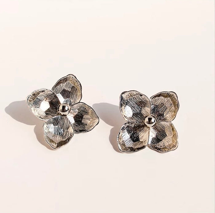 Chunky Textured Flower Earrings
