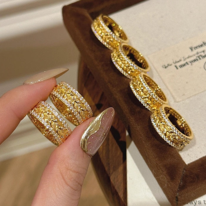 Golden Ears of Wheat Design Ring and Necklace