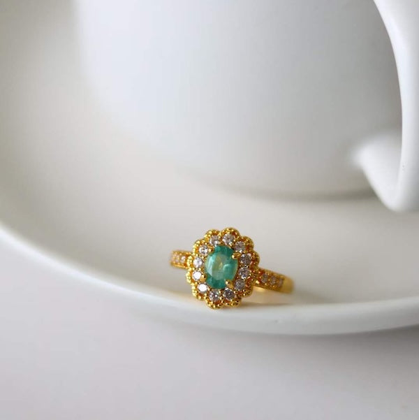 Emerald Gemstone Flower Ring - Real Emerald