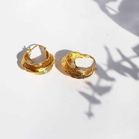 Hammered Gold Hoop Earrings – Modern Vintage Style