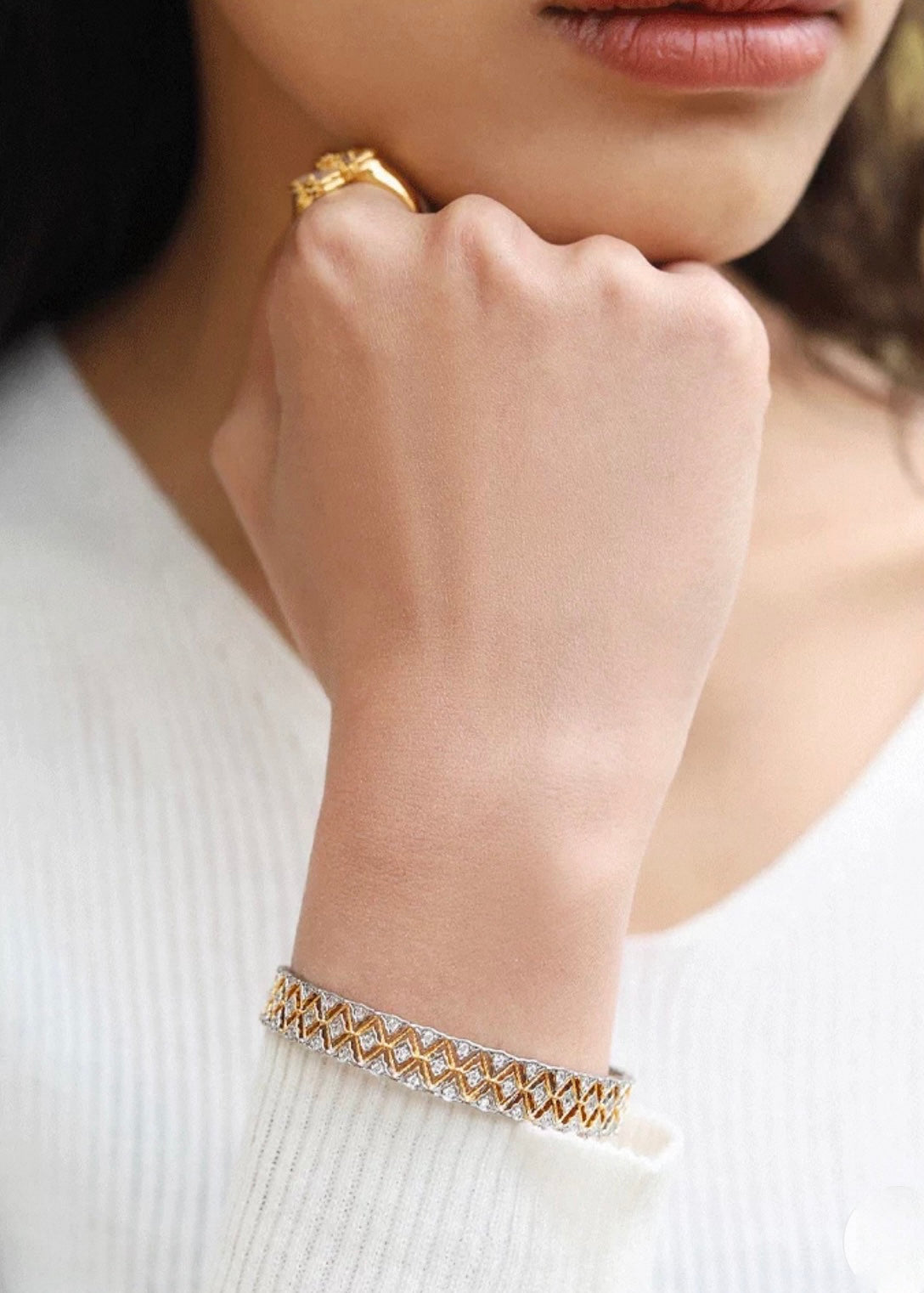Two-Tone Honeycomb Sparkle Opening Bangle