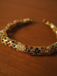 Vintage-Inspired Dazzling Kaleidoscope Bracelet