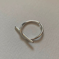 Minimalist Knot Ring – 925 Sterling Silver
