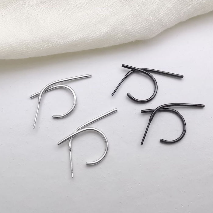 Minimalist Knotted Line Earrings – Silver n Black