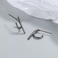 Minimalist Knotted Line Earrings – Silver n Black