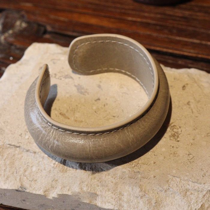 Chunky Minimalist Wide Leather Bangle