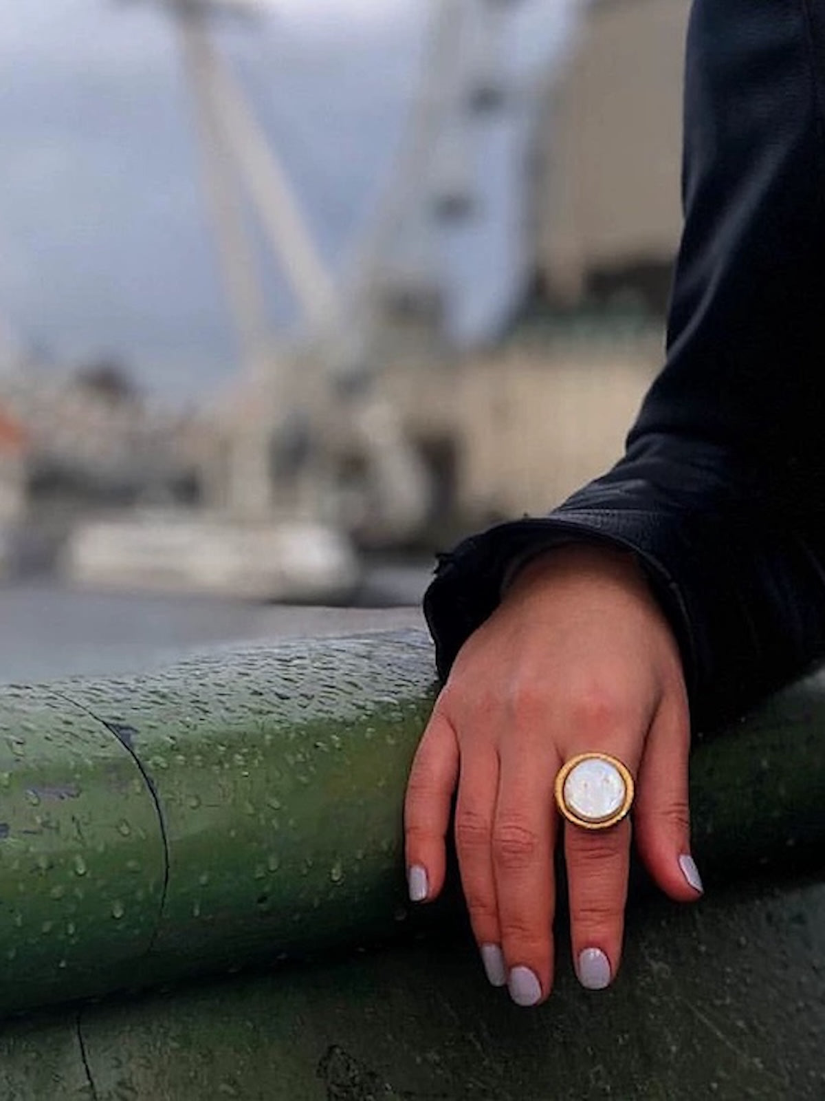 Vintage Mother of Pearl Dome Ring