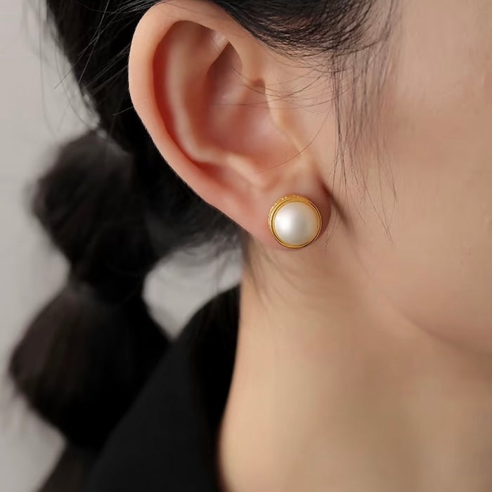 Luxe Pearl Halo Double-Sided Earrings