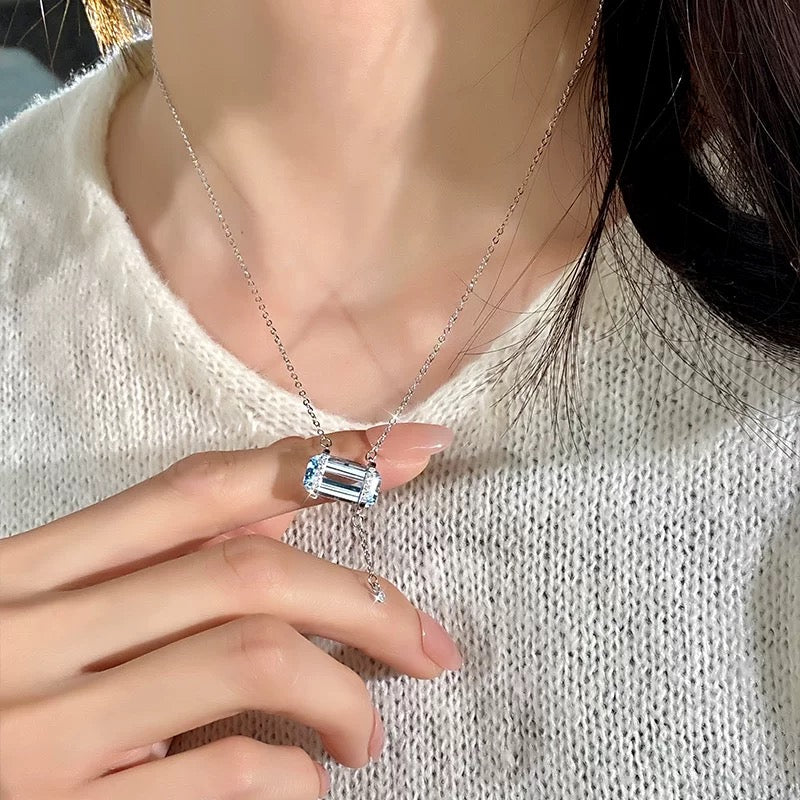 Sky Blue Ice Sugar Bar necklace