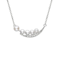 Elegant Smile Pearl Necklace