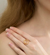 Minimalist Swirl Line Ring - Gold n Silver