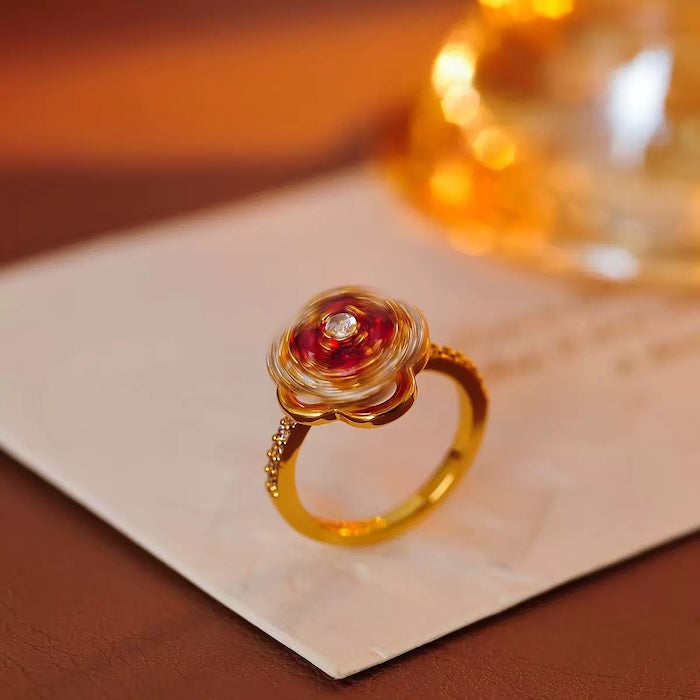 Turning Clover Jewelry Set – Lucky Four Leaf Design