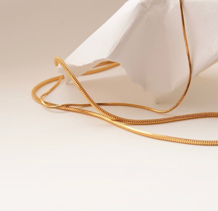 Herringbone Chain Slim Necklace