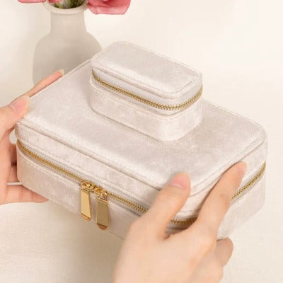 Duel Velvet Portable Jewelry Box - Milky Beige