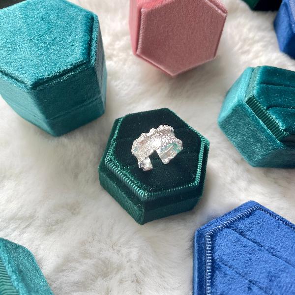 Hexagon Velvet Wedding Ring Box-Green colors
